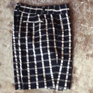 LOFT Marisa Fit Plaid Shorts